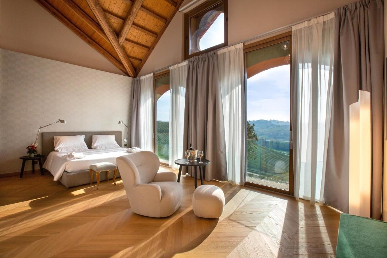 Villaggio Narrante - Cascina Galarej Serralunga d'Alba Eksteriør billede